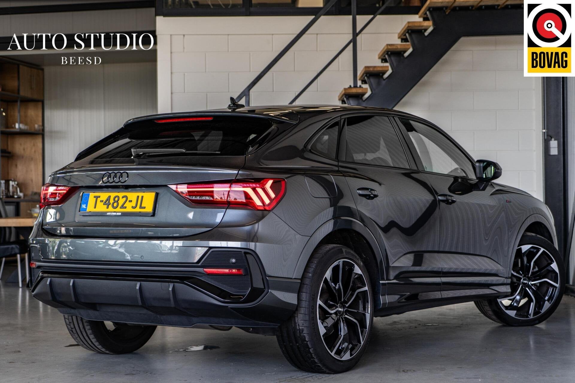 Audi Q3 Sportback 35 TFSI S-line | Cam | Sfeer | Matrix | NL, Auto's, 15 km/l, 4 cilinders, Origineel Nederlands, Bedrijf