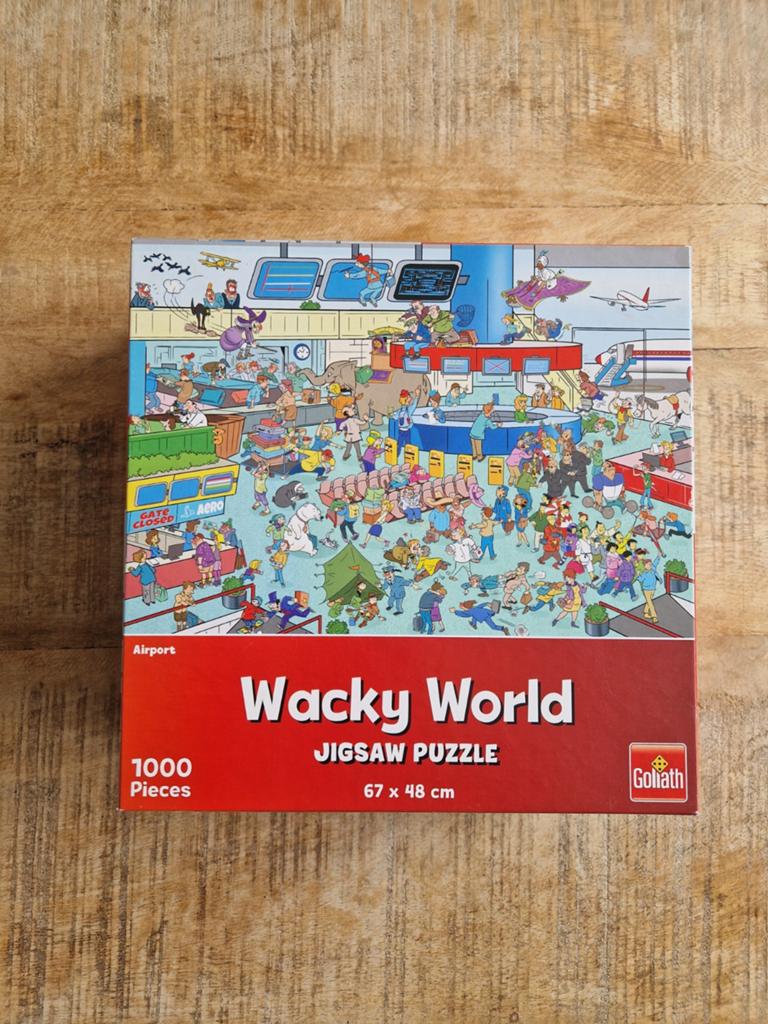 Wacky World Jigsaw Puzzel Airport 1000 Stukjes Goliath, Ophalen of Verzenden, 500 t/m 1500 stukjes, Zo goed als nieuw, Legpuzzel