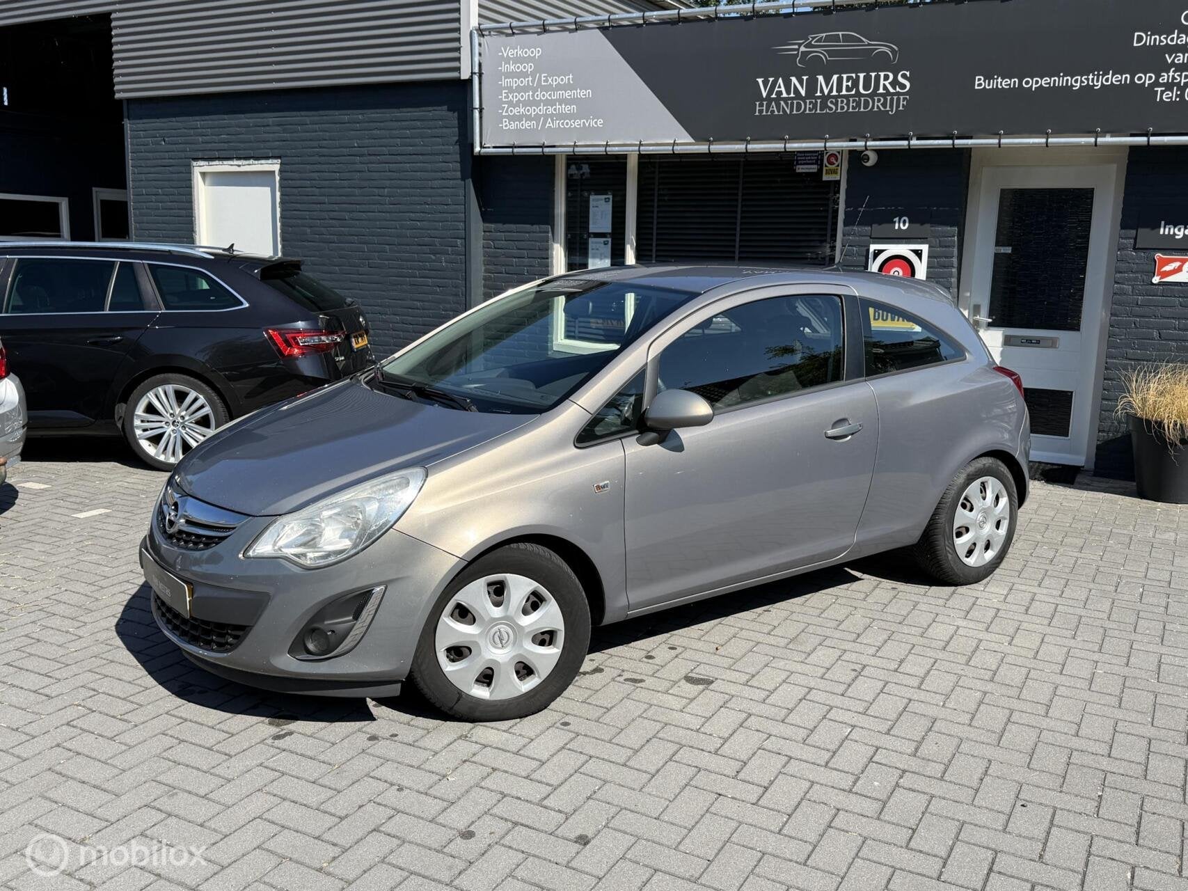 Opel Corsa 1.3 CDTi EcoFlex S/S Cosmo, Airco, cruise, apk 01, Auto's, Voorwielaandrijving, Euro 5, Gebruikt, Bruin