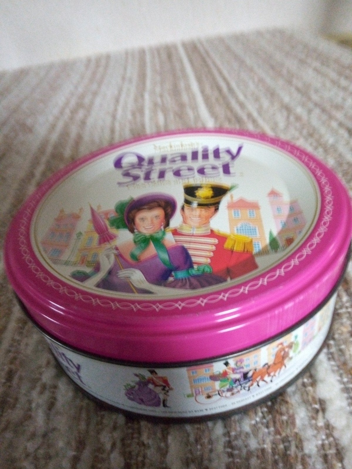 Vintage Quality Street Blik - Zo goed als nieuw, Ophalen of Verzenden, Zo goed als nieuw, Overige, Overige merken