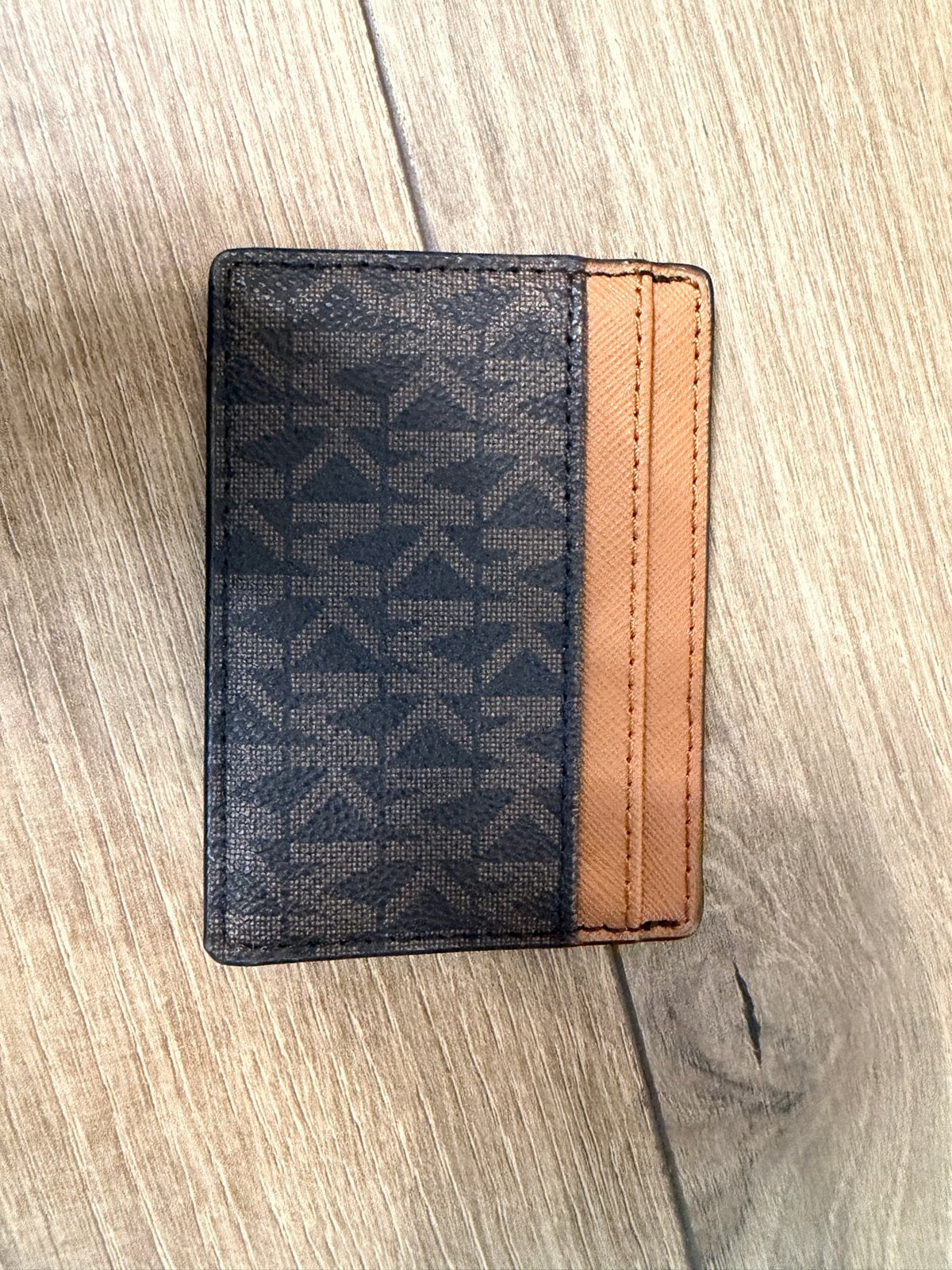 Michael Kors pasjeshouder - Bruin/Zwart, Ophalen, Gebruikt, Bruin, Overige merken