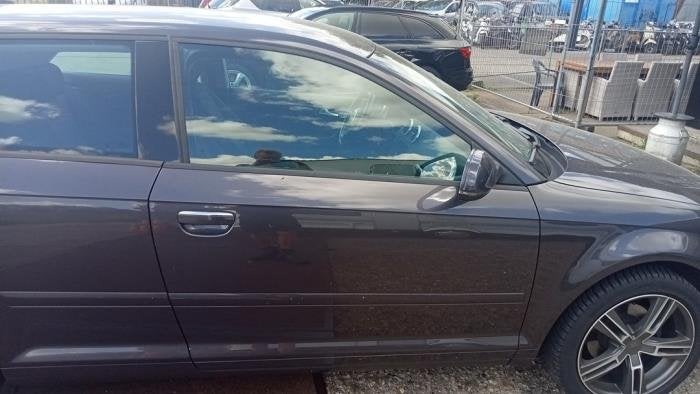 Portier 2Deurs rechts van een Audi A3 (LZ4X), Auto-onderdelen, Gebruikt, -, Deur, -