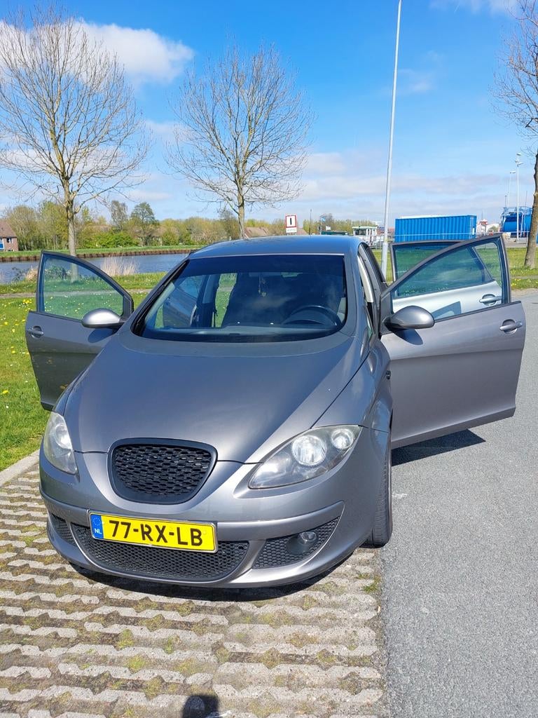 Seat altea 1.6, Auto's, 1295 kg, 4 cilinders, 1200 kg, Particulier