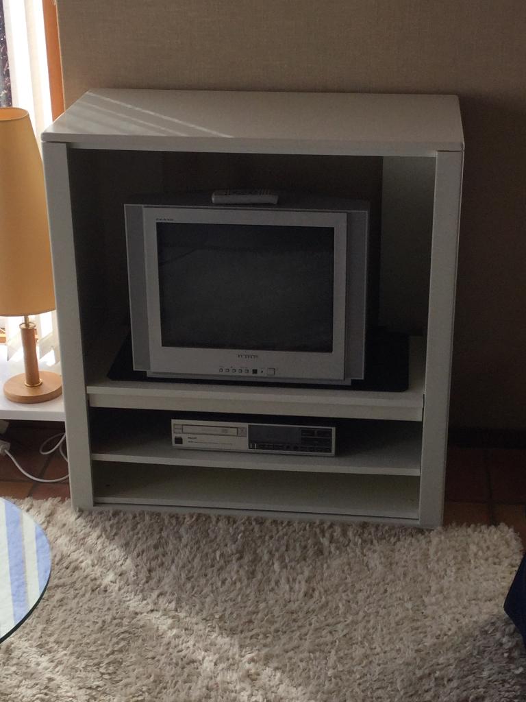 Te koop TV kast, Huis en Inrichting, Ophalen, Gebruikt, 100 tot 150 cm, 50 tot 100 cm