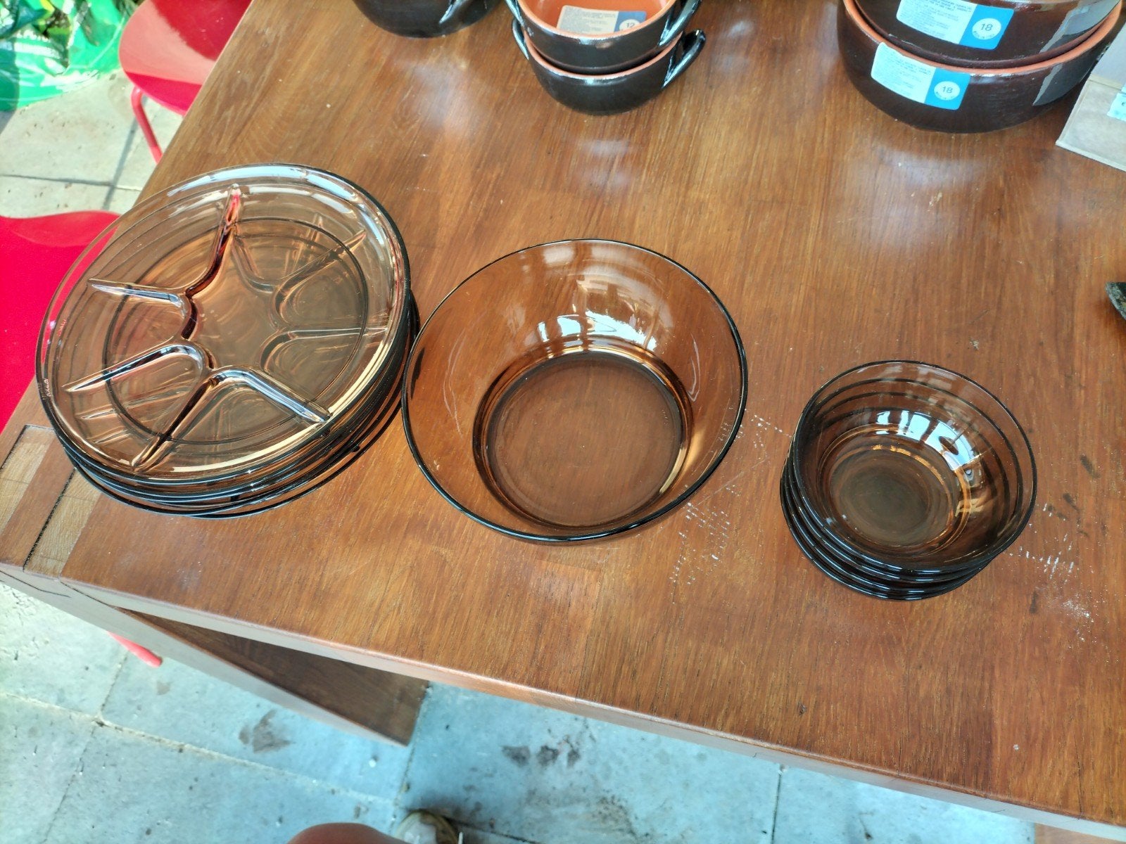 Vintage Duralex set kom, fondue borden en schaaltjes, Ophalen of Verzenden, Aardewerk, Overige stijlen, Bord(en)