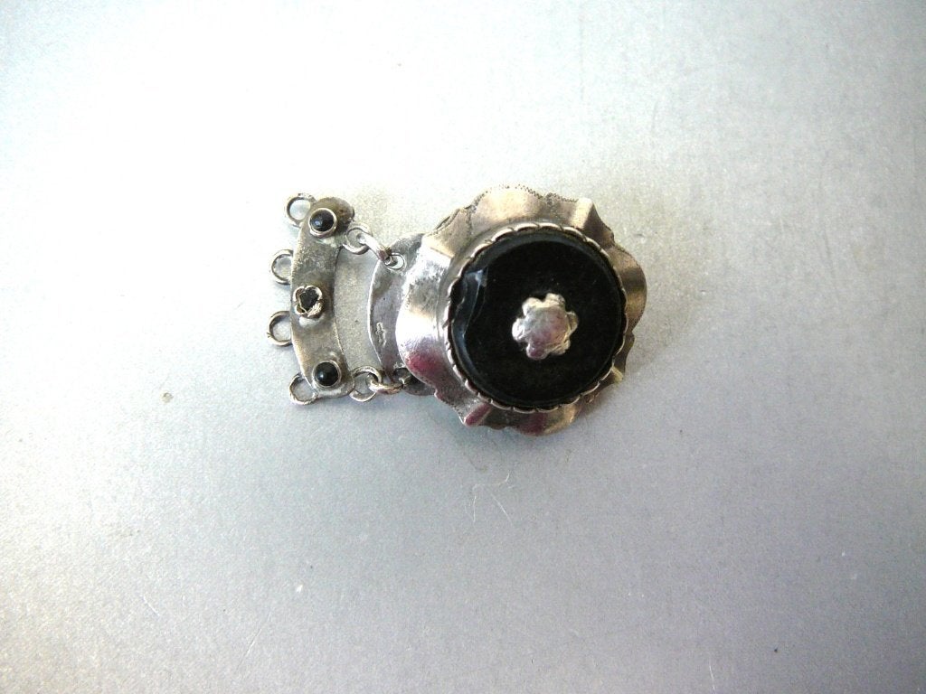 Vintage Zilveren Broche met Zwarte Steen, Verzenden, Zilver, Overige typen, Met edelsteen