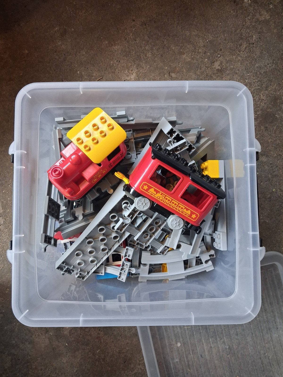 Grote partij LEGO Duplo met treinen en grondplaat, Kinderen en Baby's, Ophalen, Gebruikt, Inclusief instructies, Duplo