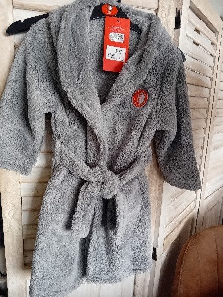 Feyenoord kids badjas Maat 110 4-5 jaar Prijs 20 euro Nieuw, Sport en Fitness, Maat XS of kleiner, Ophalen, Nieuw, Overige typen