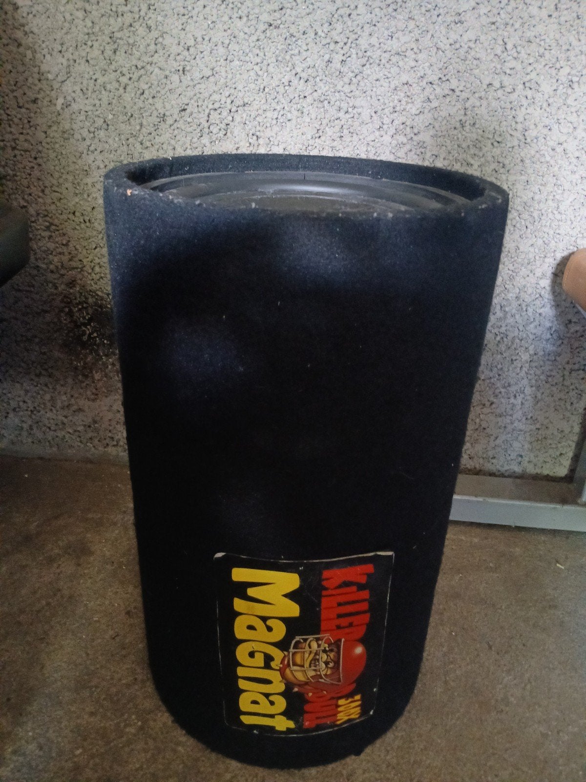 Basbox magnat, Auto diversen, Ophalen