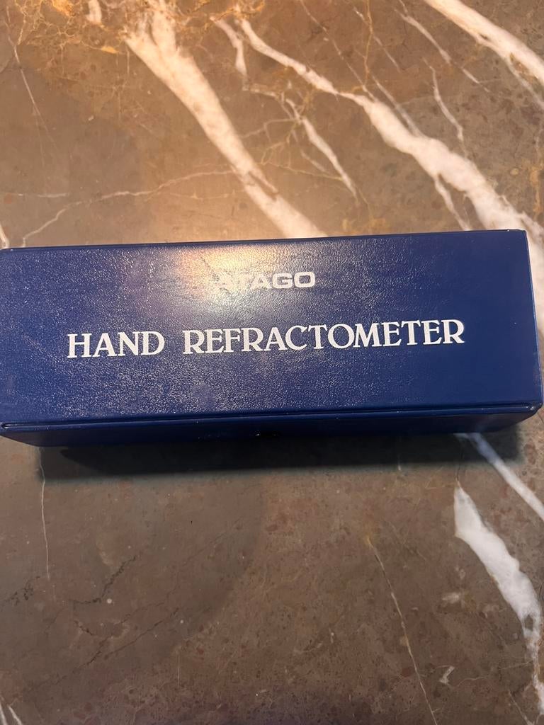Atago hand refractometer, Ophalen, Zo goed als nieuw, 25 tot 50 cm, Minder dan 100 cm