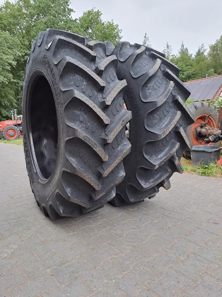 420/85r34 16.9r34 bkt agrimax, Ophalen of Verzenden