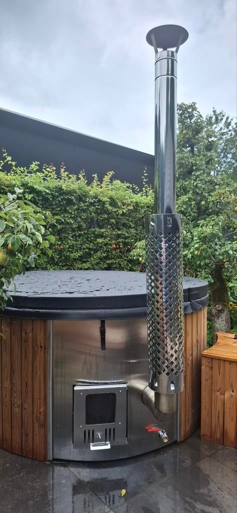 SHOWROOMMODEL! Houtgestookte hottub met cartridgefilter, Ophalen, Nieuw, Filter