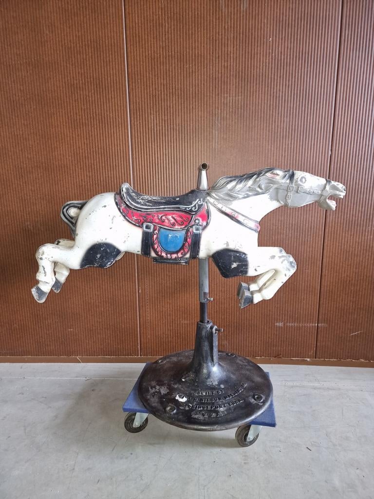 Ijzer carrousel paard met voet uit Amerika, Verzamelen, Ophalen, Gebruikt, Paard, Overige typen