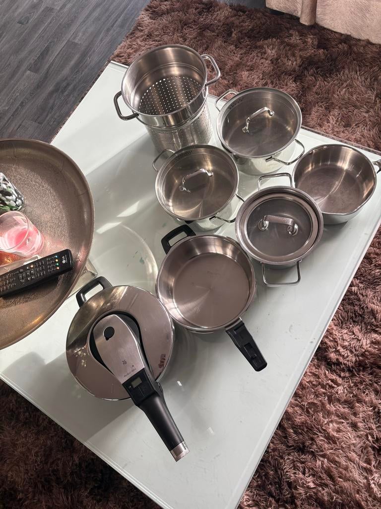 Pannenset met Zelfkookpan - Complete Keukenuitrusting, Gebruikt, Inductieplaat, Pannenset, Ophalen of Verzenden