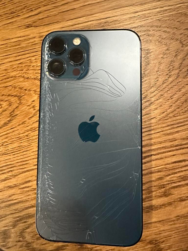 İphone 12 pro max voor onderdelen, Telecommunicatie, Mobiele telefoons | Apple iPhone, 128 GB, 88 %, Zonder simlock, Niet werkend