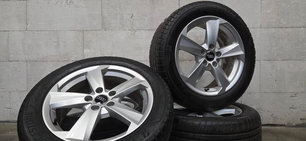 17" Audi Q2 Skoda Karoq Superb T-Roc orig velgen zomerbanden, Banden en Velgen, 17 inch, Ophalen of Verzenden, V
