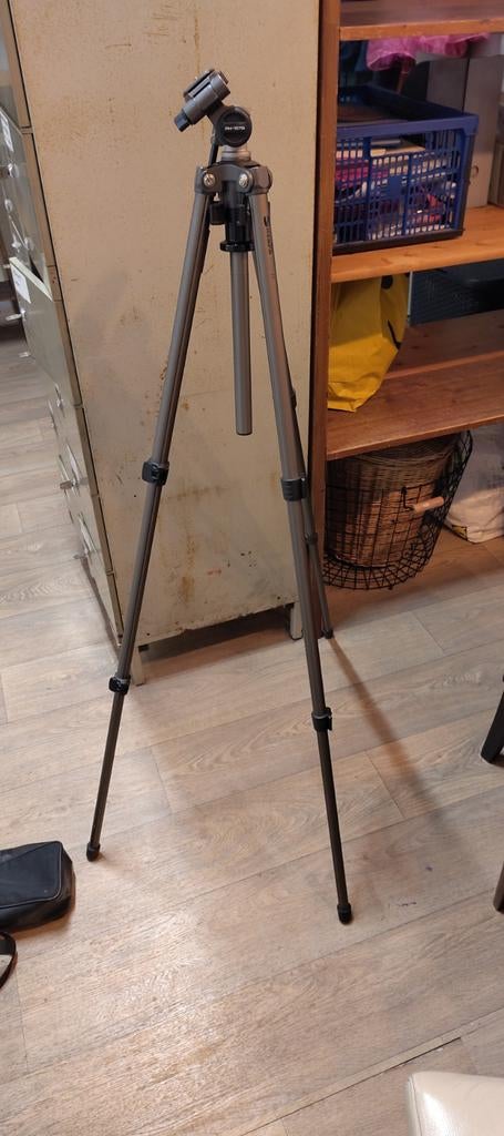 Statief Velbon Sherpa 600R met kantelkop PH 157Q, Zo goed als nieuw, 150 tot 175 cm, Ophalen of Verzenden, Driepoot
