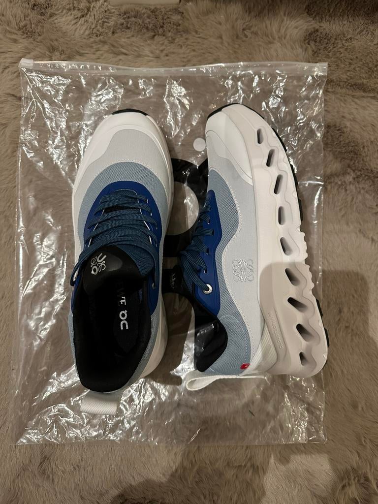 On cloud x loewe, Ophalen of Verzenden, Zo goed als nieuw, Zwart, Sneakers of Gympen