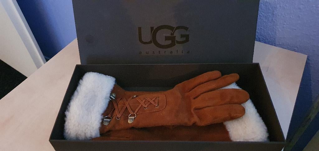 Ugg Australia suede handschoenen met bont maat L, Maat 42/44 (L), Nieuw, Ophalen of Verzenden, Ugg Australia