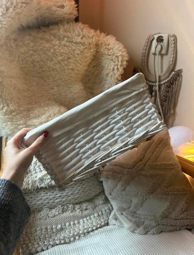 Brocante rieten mand - rotan manden - witte opbergmand, Ophalen of Verzenden, Zo goed als nieuw, Rechthoekig, Riet