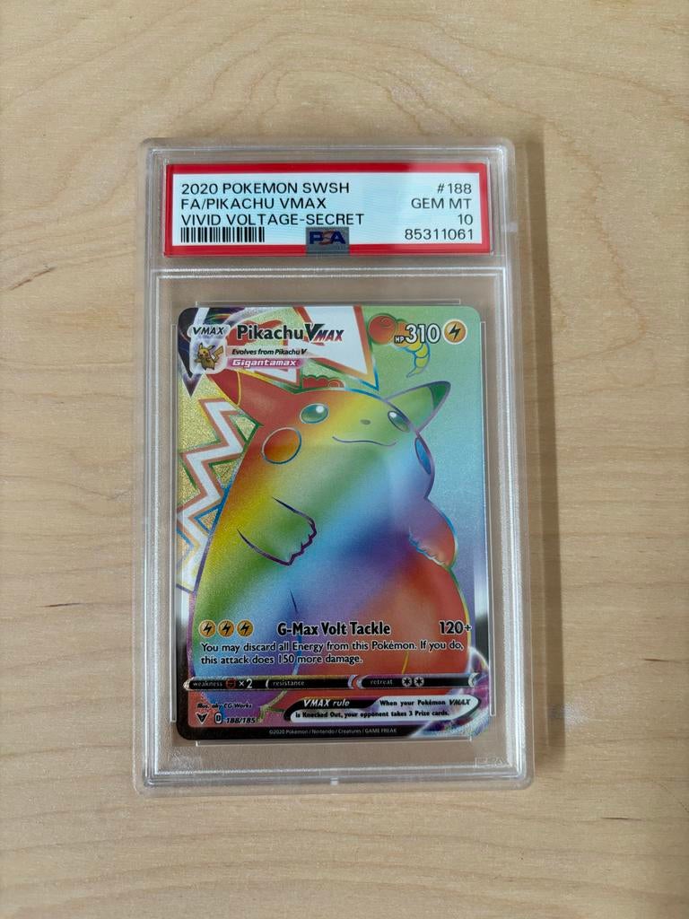 Pikachu VMAX Rainbow Secret Rare PSA 10, Hobby en Vrije tijd, Verzamelkaartspellen | Pokémon, Ophalen of Verzenden, Zo goed als nieuw