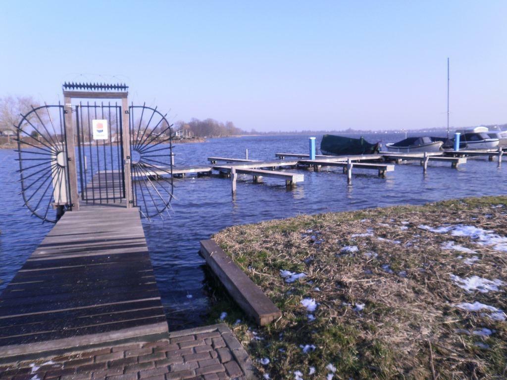 Te Huur ligplaatsen in een nieuwe jachthaven te Reeuwijk, Watersport en Boten, Ligplaatsen, Herfst, Buiten
