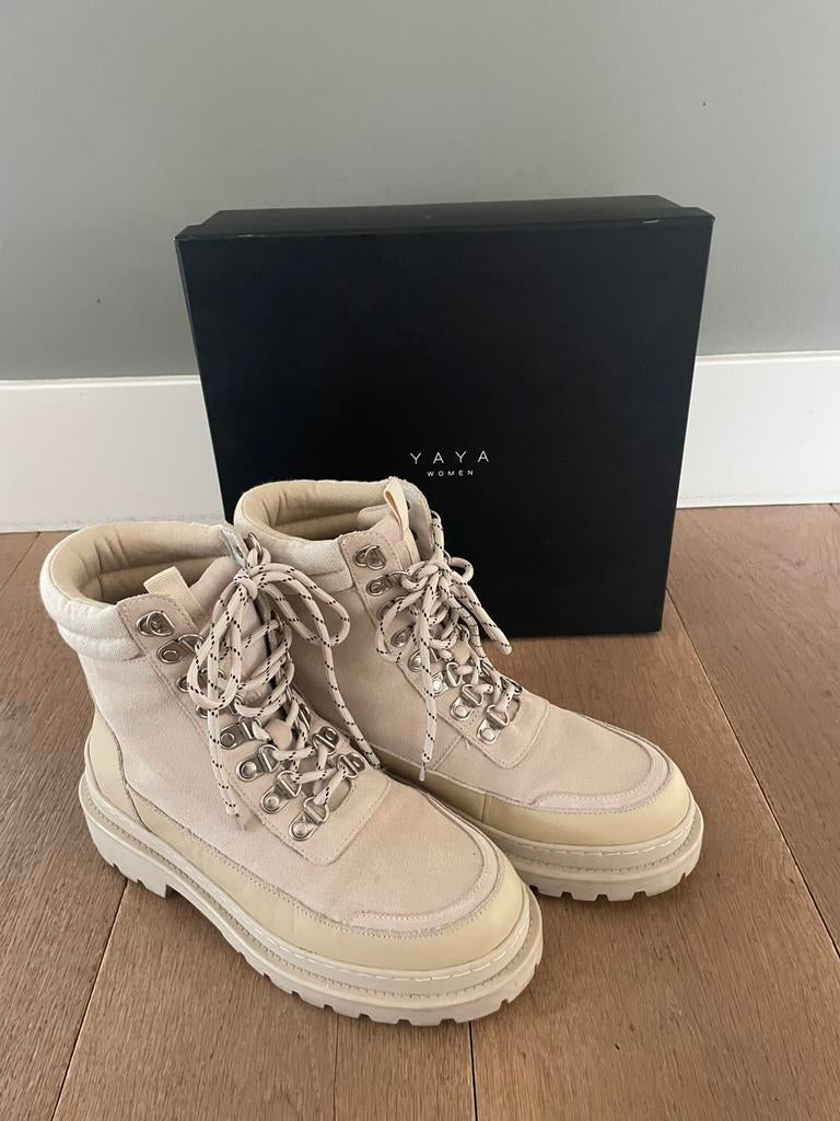Biker boot Yaya maat 38, Ophalen of Verzenden, Zo goed als nieuw, Beige