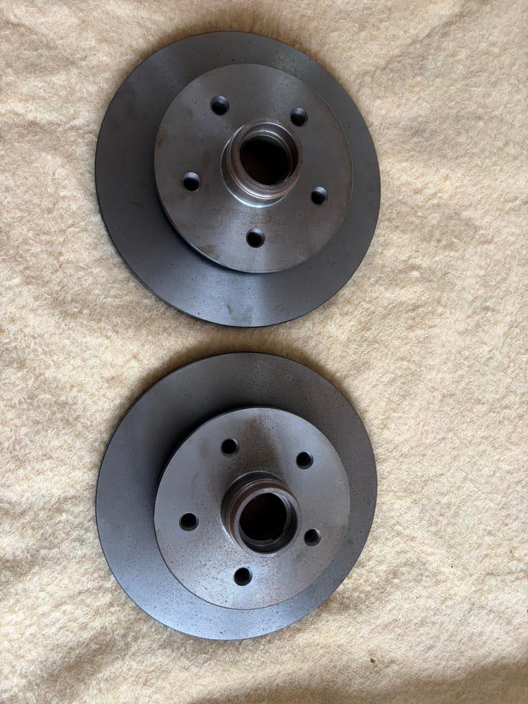 Nieuwe set VW T3 remschijven voorzijde van TRW, Ophalen