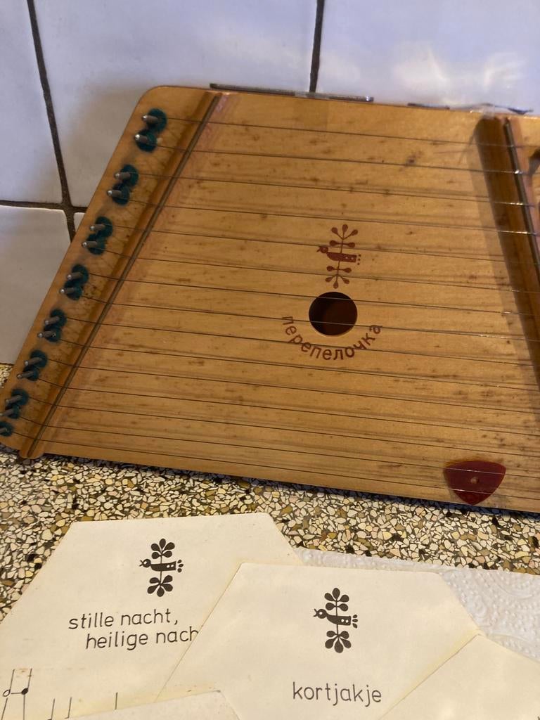 Oude tafelharp / citer, Ophalen of Verzenden, Zo goed als nieuw