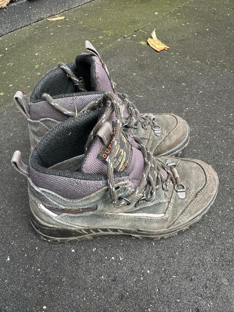 Bergschoenen maat 31, Ophalen of Verzenden, Laarzen