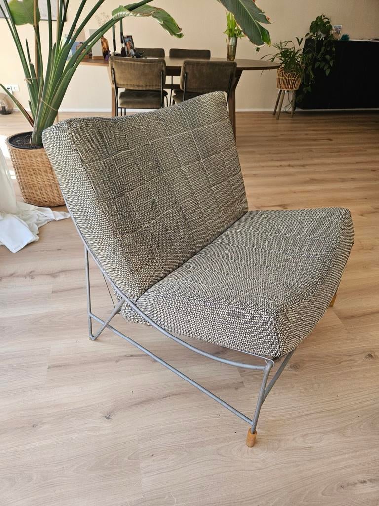 Leolux Volare Fauteuil (graag z.s.m. weg), Huis en Inrichting, Fauteuils, Gebruikt, Metaal, Stof, 75 tot 100 cm, 75 tot 100 cm