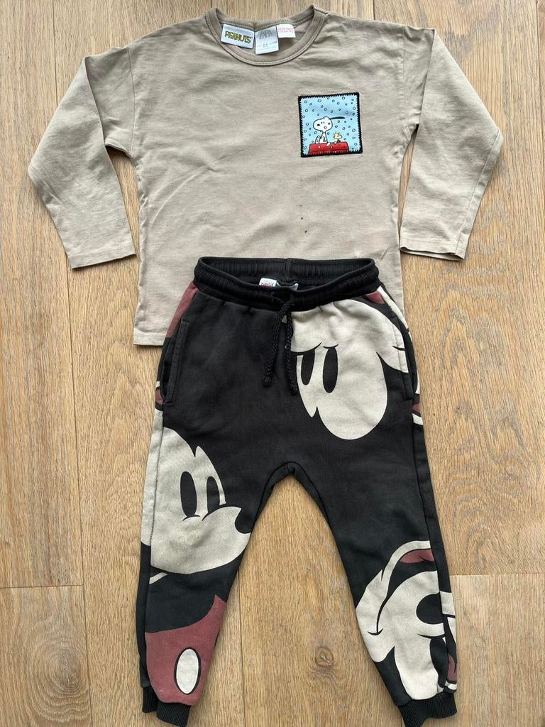 Longsleeve Snoopy broek Mickey Zara mt 104, Ophalen of Verzenden, Gebruikt, Jongen, Setje