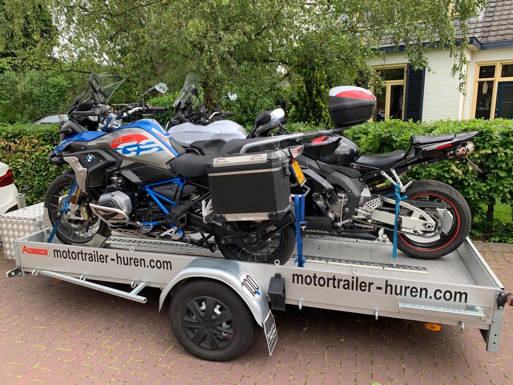 Motortrailer / motoraanhanger huren 1,2,3 motors B rijbewijs