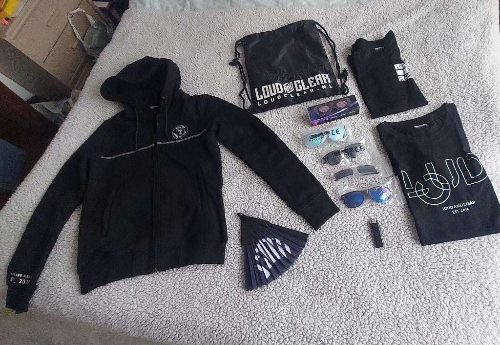 Zwarte Hoodie Sweatvest (Loud and Clear) maat S/M, Zwart, Nieuw, Overige maten, Ophalen of Verzenden