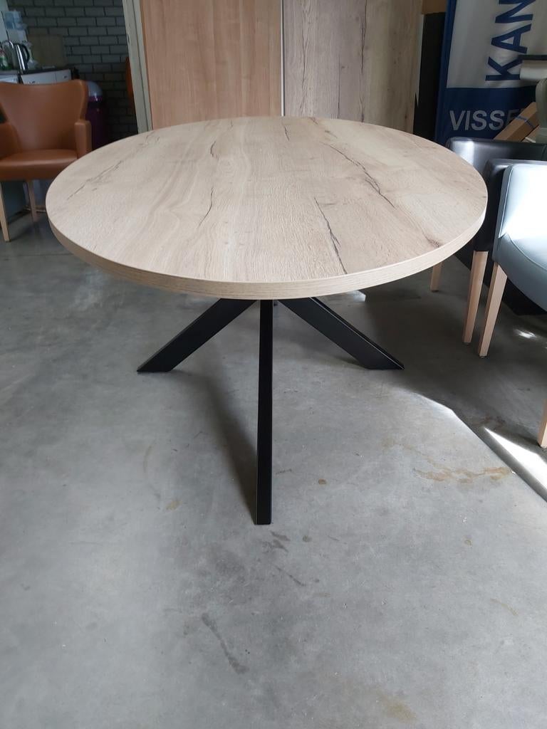 Foto 4 van Nieuwe ovale eettafel
