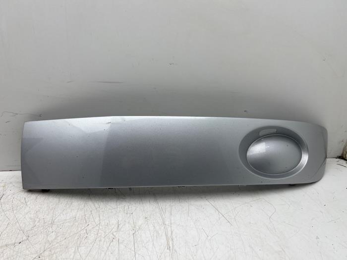 Bumperdeel links-voor van een Volkswagen Transporter (LA7W), Auto-onderdelen, Gebruikt, -, Volkswagen, -