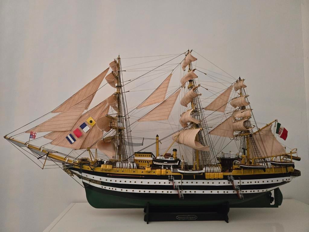 Amerigo Vespucci schaalmodel 95cmx60cm, Hobby en Vrije tijd, Modelbouw | Boten en Schepen, Ophalen of Verzenden
