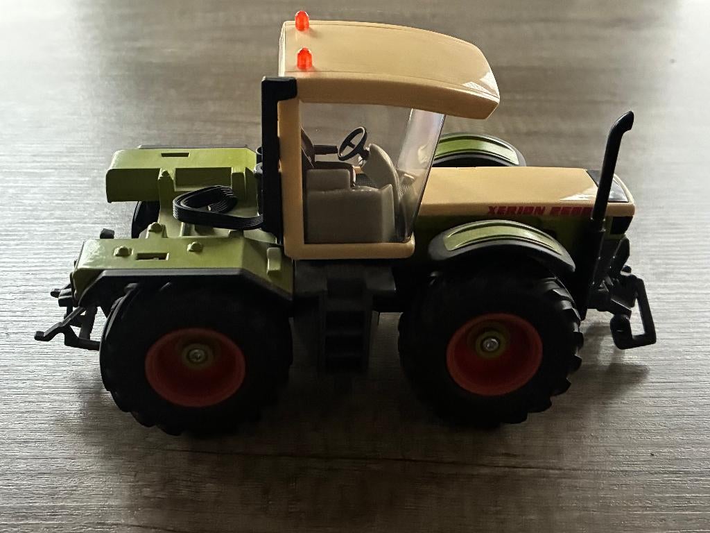 LCN beurs model 2001Claas Xerion 2500, Ophalen of Verzenden, Tractor of Landbouw, Overige merken