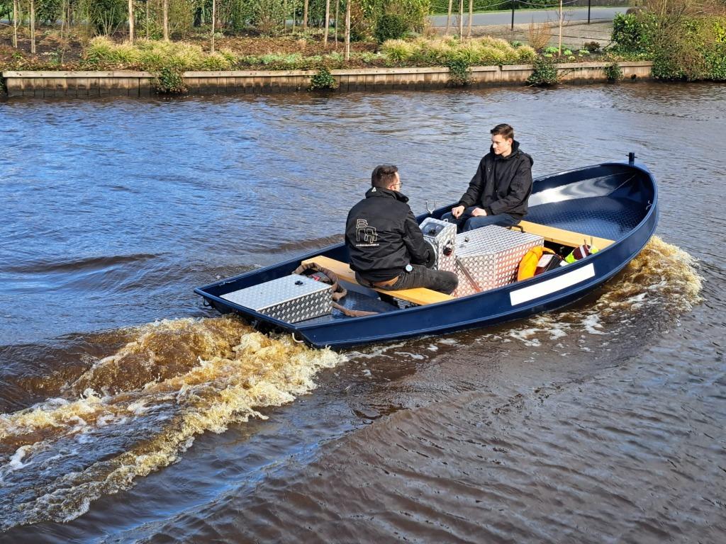 Tukkervlet motorboot roeiboot vlet stalenvlet sloep boot, Ophalen, Overige brandstoffen, Nieuw, Buitenboordmotor