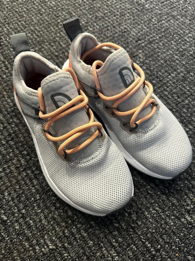 The North Face sportieve schoenen - maat 36, Ophalen of Verzenden, Zo goed als nieuw, Sneakers of Gympen