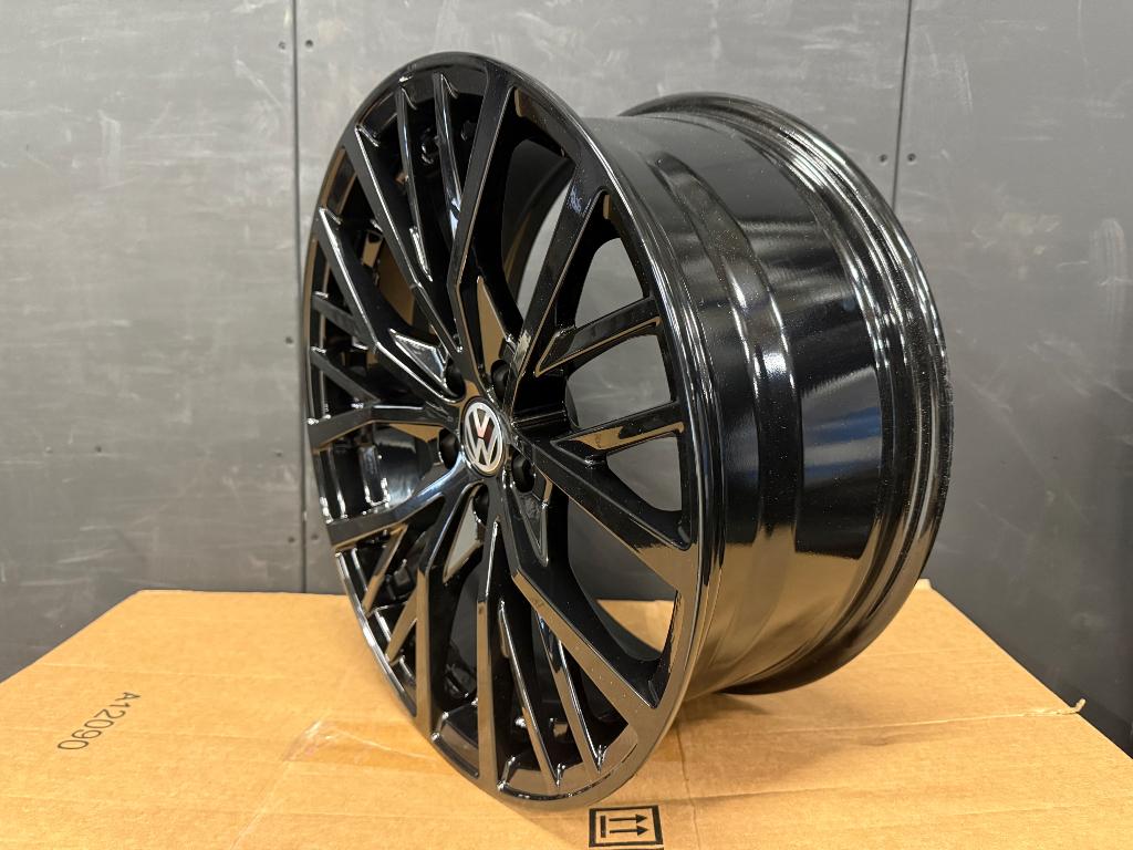 17" FITS VW POLO 6R 9N GT GTE GTI T-ROC TAIGO R-LINE  LIFE, Auto-onderdelen, Banden en Velgen, Ophalen, 215 mm, Velg(en), Nieuw