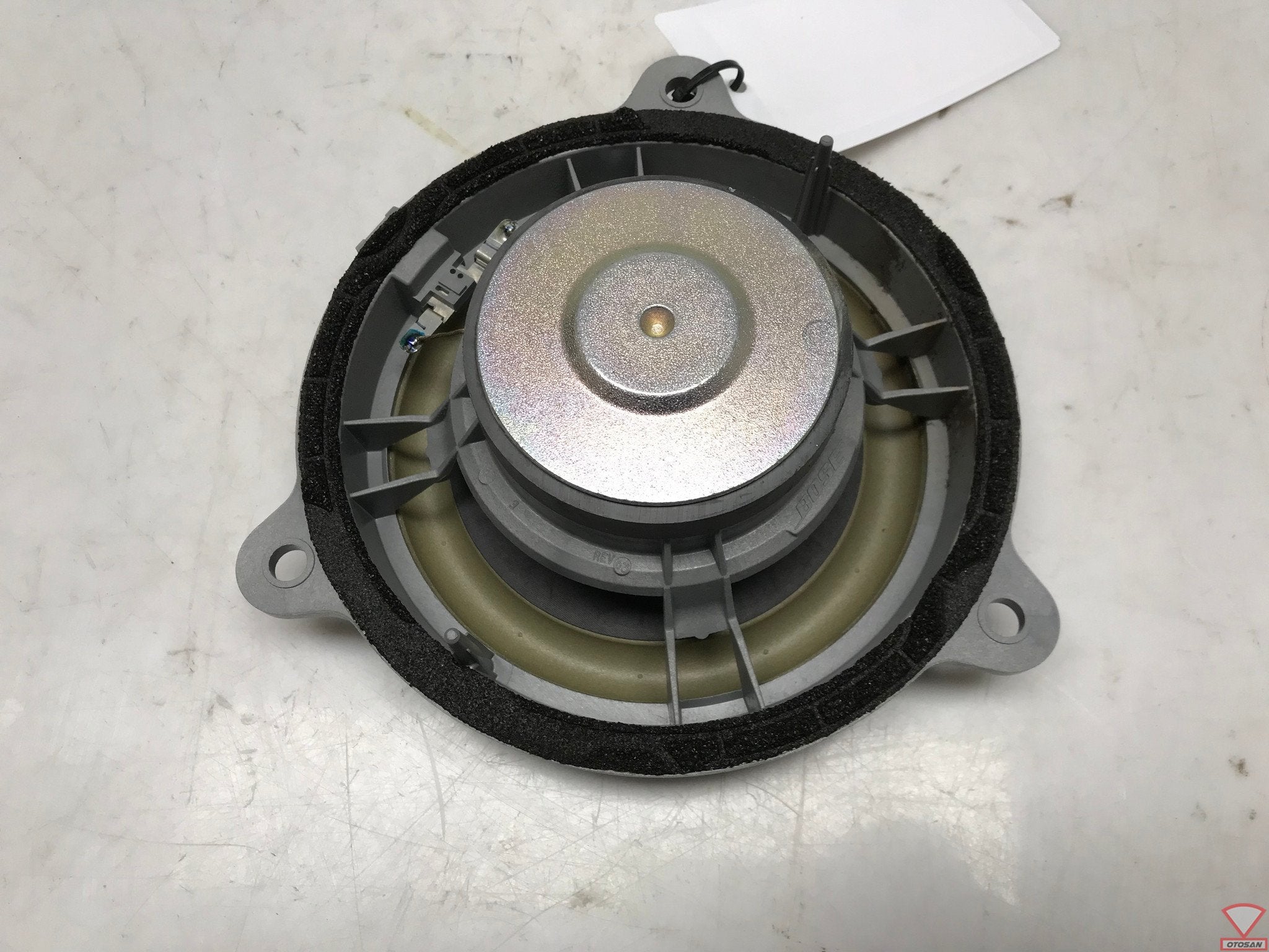 renault megane 2018 speaker bose achter 281445901r, Renault Group, Gebruikt, Contact.group@renault.com, Renault