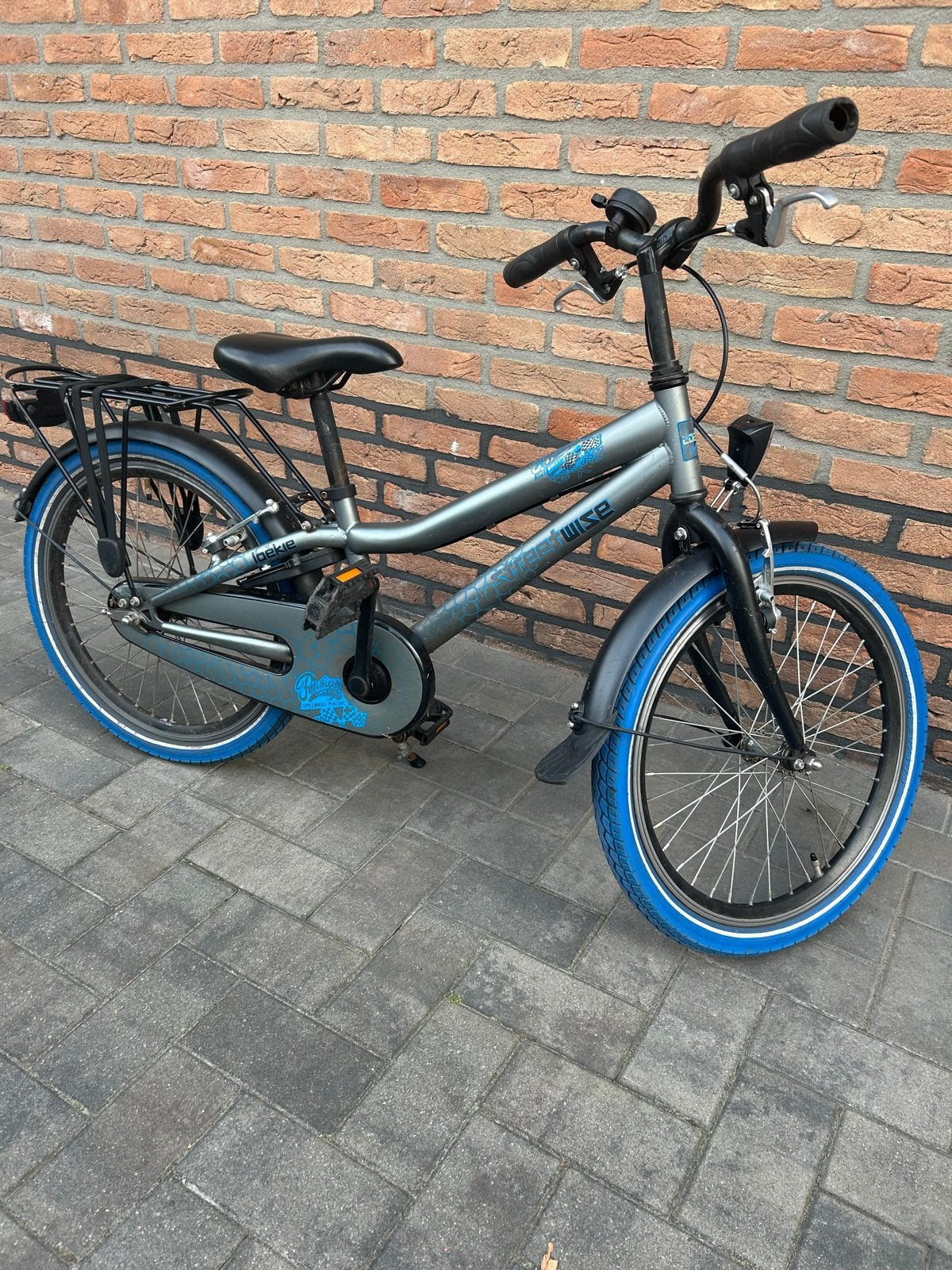 Loekie kinderfiets 20 inch - Stoere Street Wise, Fietsen en Brommers, Fietsen | Kinderfietsjes, Ophalen, Gebruikt, Terugtraprem