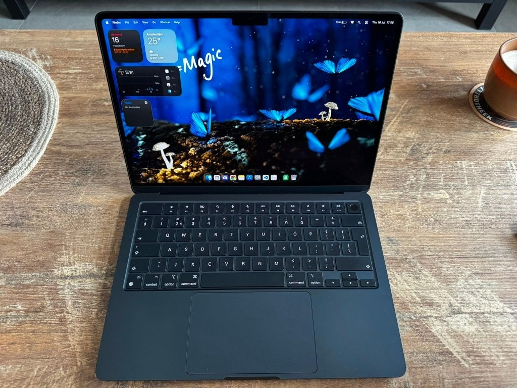 MacBook Air M2 (2022), 13 inch, 8 GB RAM, 256 GB SSD, Computers en Software, Apple Macbooks, 256 GB, Qwerty, 8 GB, 13 inch