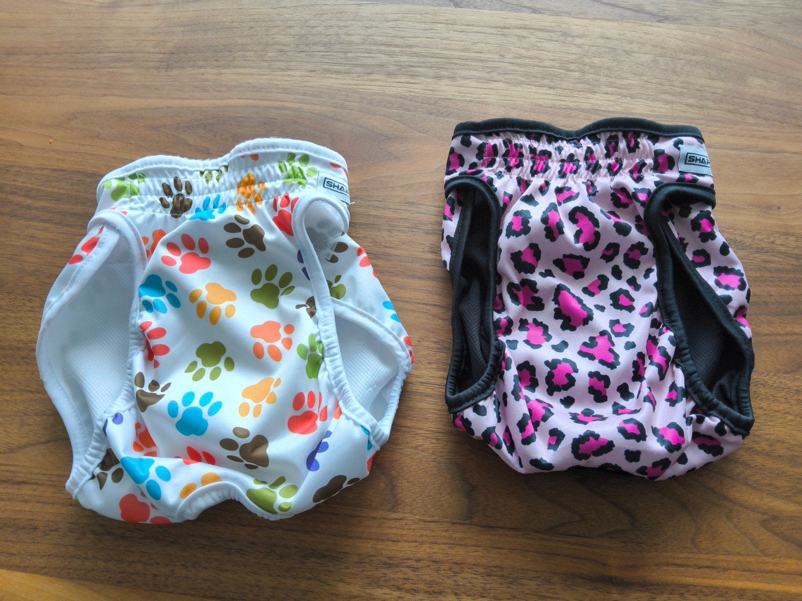 2x loopsheidbroekje hond, nieuwprijs per stuk 20,95, Ophalen of Verzenden, Zo goed als nieuw