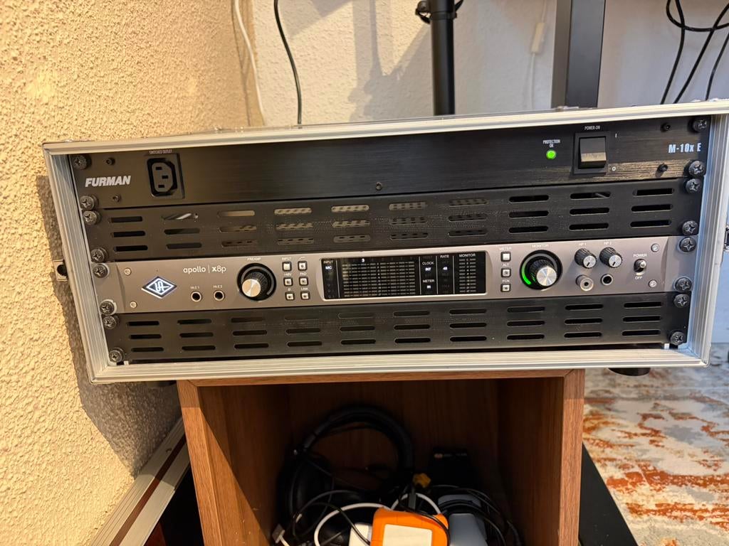 Universal Audio Apollo X8P met Furman en flightcase, Ophalen, Zo goed als nieuw
