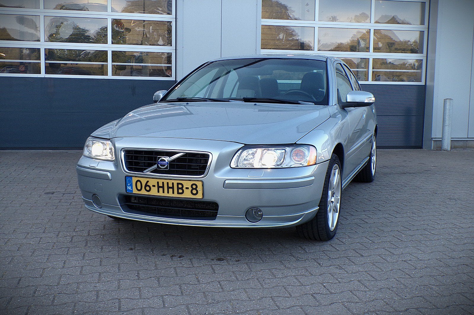 Volvo S60 2.4 140PK 2008 Grijs, Auto's, Volvo, Voorwielaandrijving, S60, 1600 kg, Sedan