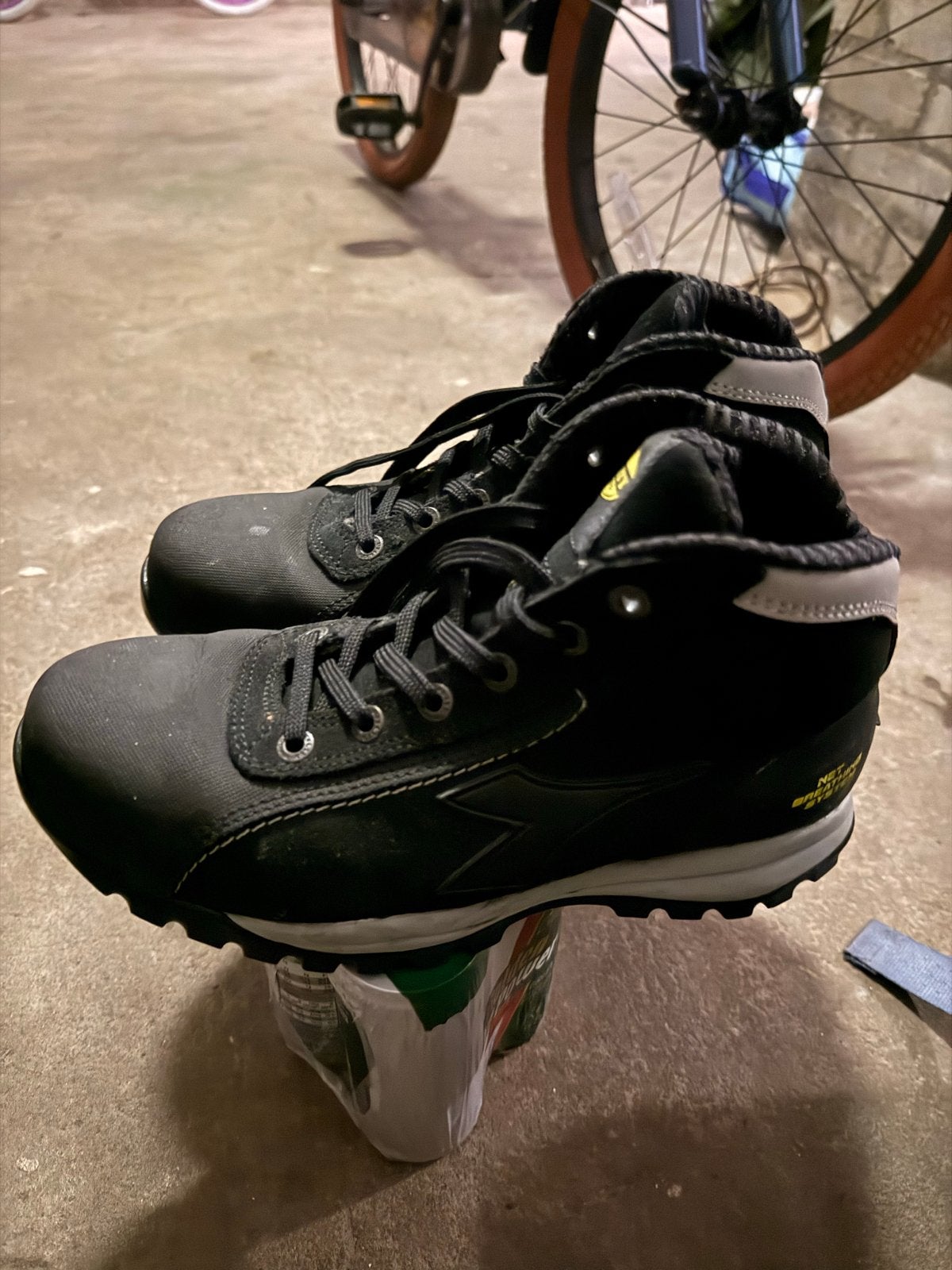 Diadora Utility werkschoenen maat 39, Ophalen of Verzenden, Zo goed als nieuw, Heren, Schoenen