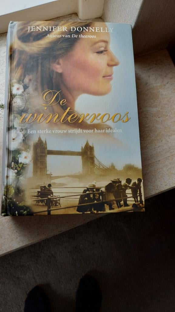 De Winterroos & De Theeroos - Jennifer Donnelly (2 boeken), Ophalen of Verzenden, Gelezen, Jennifer Donnelly, Nederland