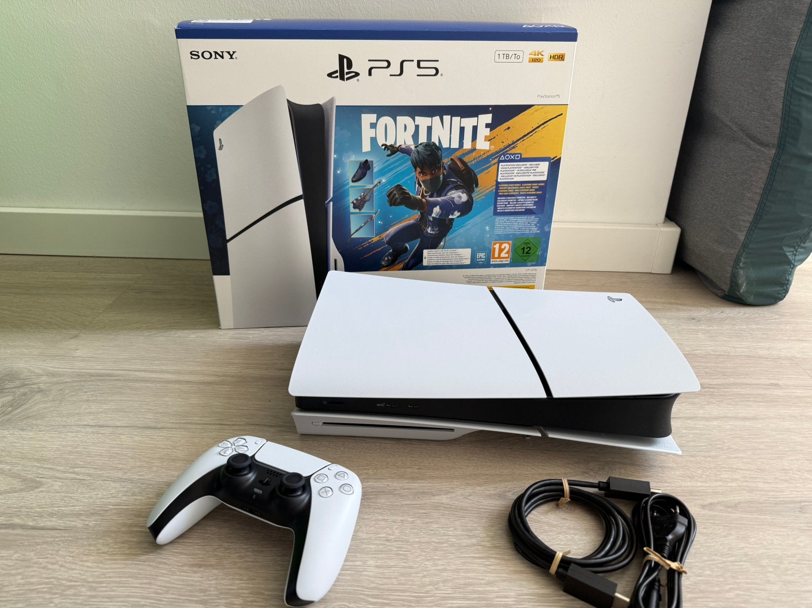 Playstation 5 Slim Disc 1TB (21-02-2026, incl. bon), Spelcomputers en Games, Spelcomputers | Sony PlayStation 5, Ophalen, Zo goed als nieuw